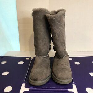 UGG BAILEY BUTTON WOMENS BOOTS